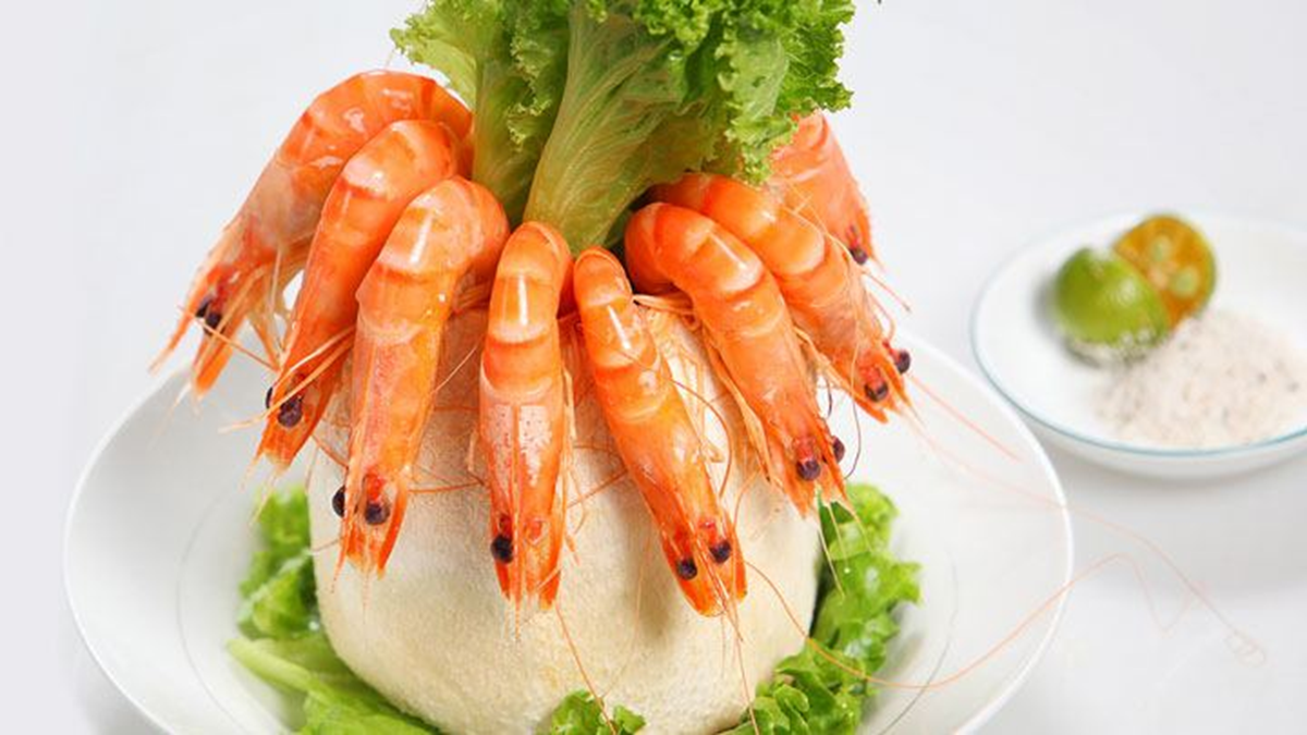 B&iacute; quyết gi&uacute;p t&ocirc;m gi&ograve;n ngọt, giữ trọn dinh dưỡng chỉ trong v&agrave;i ph&uacute;t chuẩn bị - Ảnh 1.