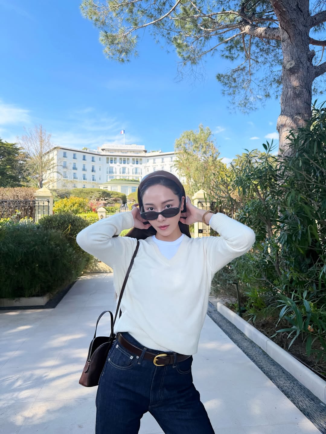 Mỹ nh&acirc;n trời sinh mặt lạnh như băng: U40 vẫn sang chảnh hết nấc, mặc cơ bản m&agrave; ai cũng muốn sao ch&eacute;p- Ảnh 8.