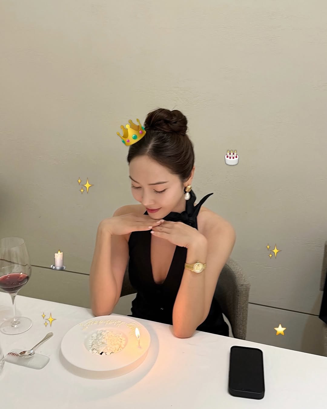 Mỹ nh&acirc;n trời sinh mặt lạnh như băng: U40 vẫn sang chảnh hết nấc, mặc cơ bản m&agrave; ai cũng muốn sao ch&eacute;p- Ảnh 5.