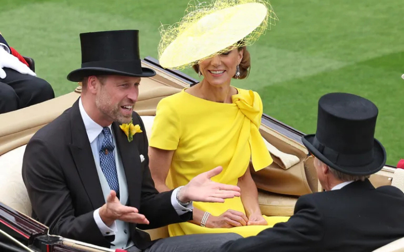 Vương phi Kate g&acirc;y sốt với trang phục v&agrave;ng rực rỡ tại Royal Ascot 2026 - Ảnh 1.