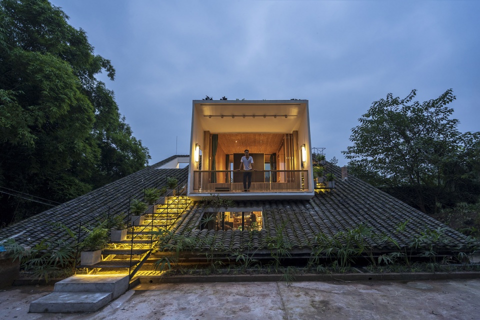 Ch&agrave;ng trai chi 6,5 tỷ x&acirc;y nh&agrave; 300m2 tr&ecirc;n n&uacute;i sống chill c&ugrave;ng gia đ&igrave;nh  - Ảnh 20.