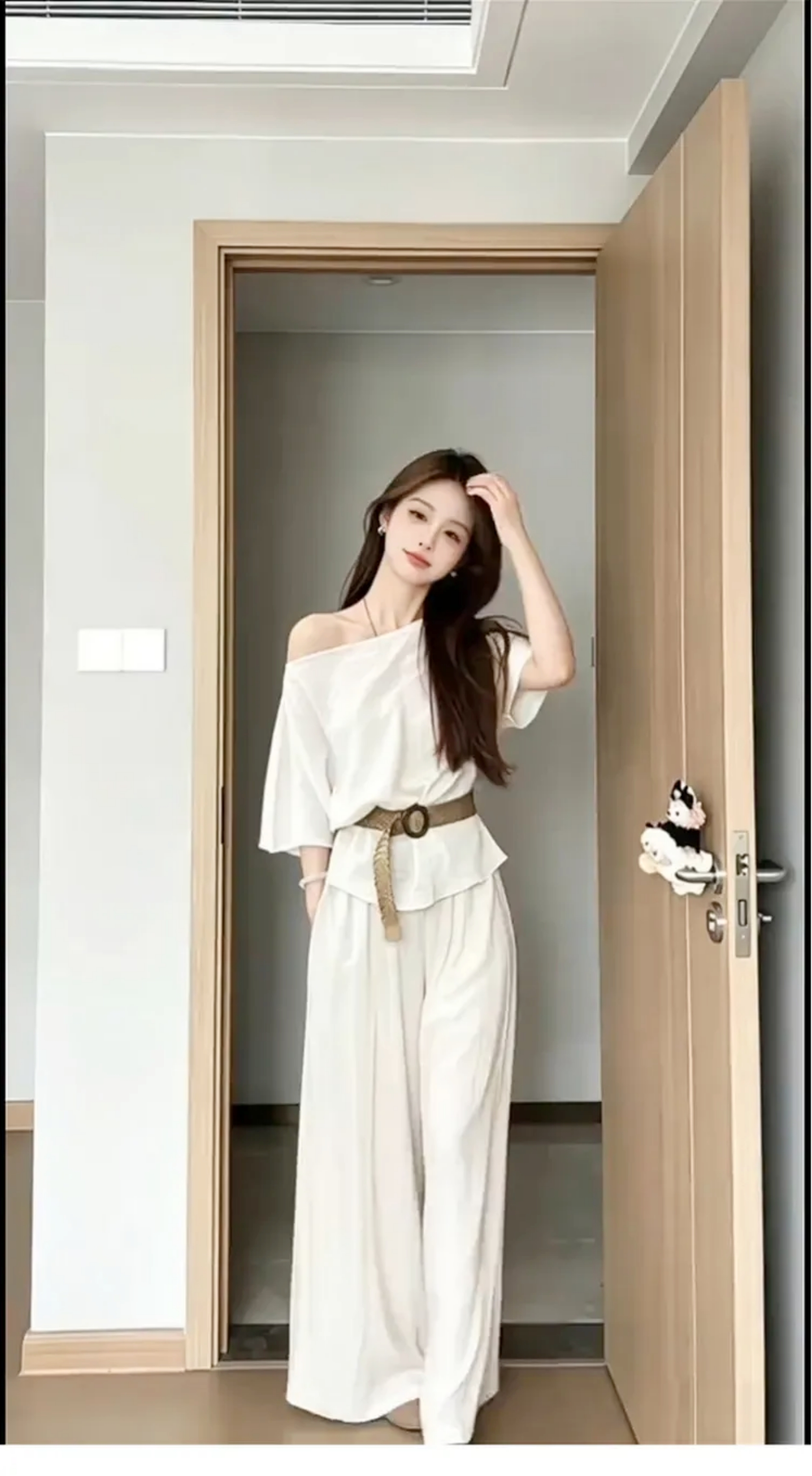 Đi l&agrave;m, đi chơi hay du lịch đều mặc được: Đ&acirc;y l&agrave; kiểu trang phục đ&aacute;ng đầu tư nhất h&egrave; n&agrave;y - Ảnh 15.