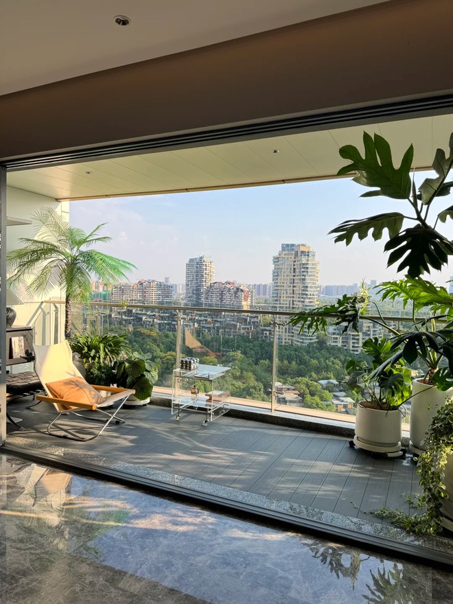Gi&aacute;m đốc thiết kế mua căn hộ 20 tầng gi&aacute; 27 tỷ: Kh&ocirc;ng muốn rời khỏi kh&ocirc;ng gian sống - Ảnh 3.