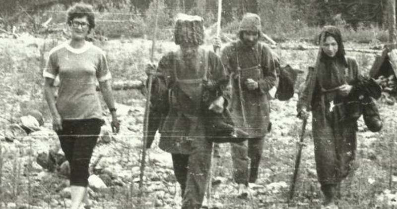 Gia đ&igrave;nh Lykov tự c&ocirc; lập từ 1936 , kh&ocirc;ng biết Thế chiến II đ&atilde; kết th&uacute;c - Ảnh 1.