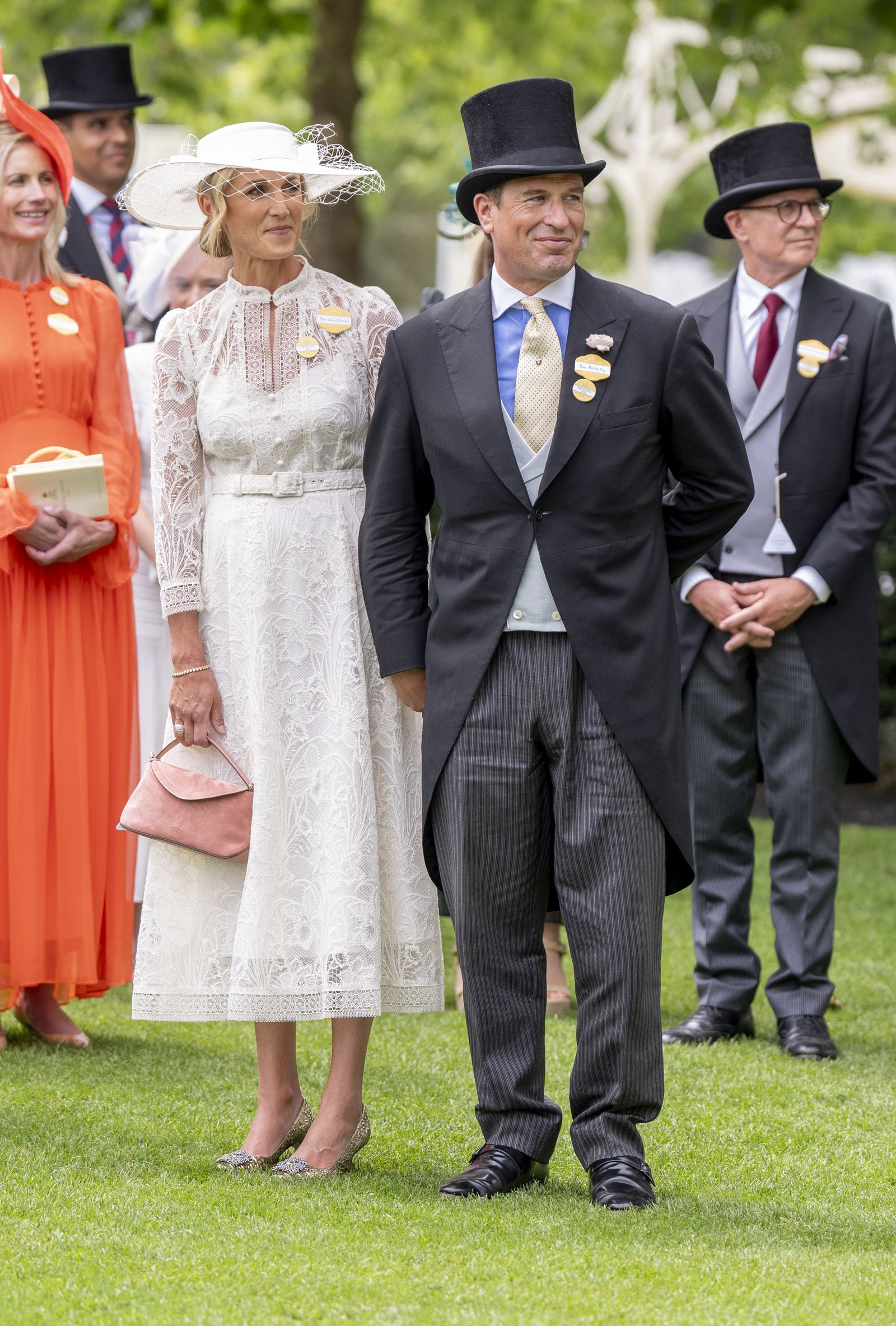 Harriet Sperling diện v&aacute;y ren như ng&agrave;y cưới tại Royal Ascot 2026 - Ảnh 3.