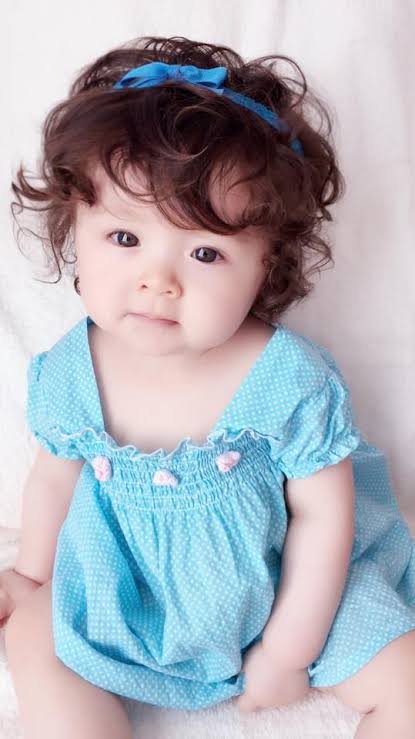 B&eacute; Cadie Mộc Tr&agrave; g&acirc;y sốt với đ&ocirc;i ch&acirc;n d&agrave;i cực phẩm ở tuổi 12, mẹ Elly Trần tiết lộ l&yacute; do đặt t&ecirc;n cho con g&aacute;i - Ảnh 9.