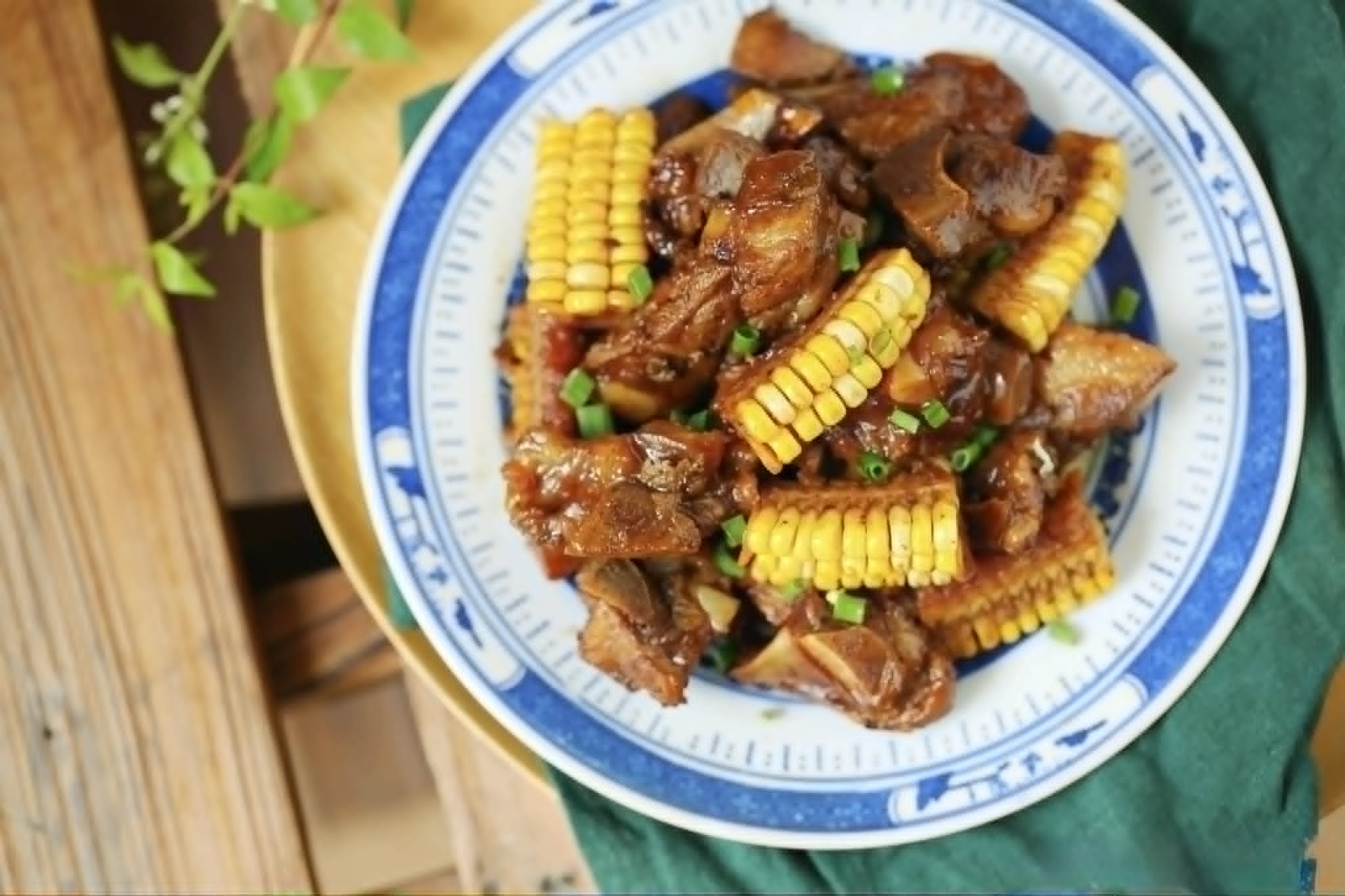 M&oacute;n ăn cả gia đ&igrave;nh t&ocirc;i lu&ocirc;n h&aacute;o hức mỗi khi nấu, phần nước sốt s&aacute;nh mịn trộn c&ugrave;ng cơm si&ecirc;u ngon - Ảnh 1.