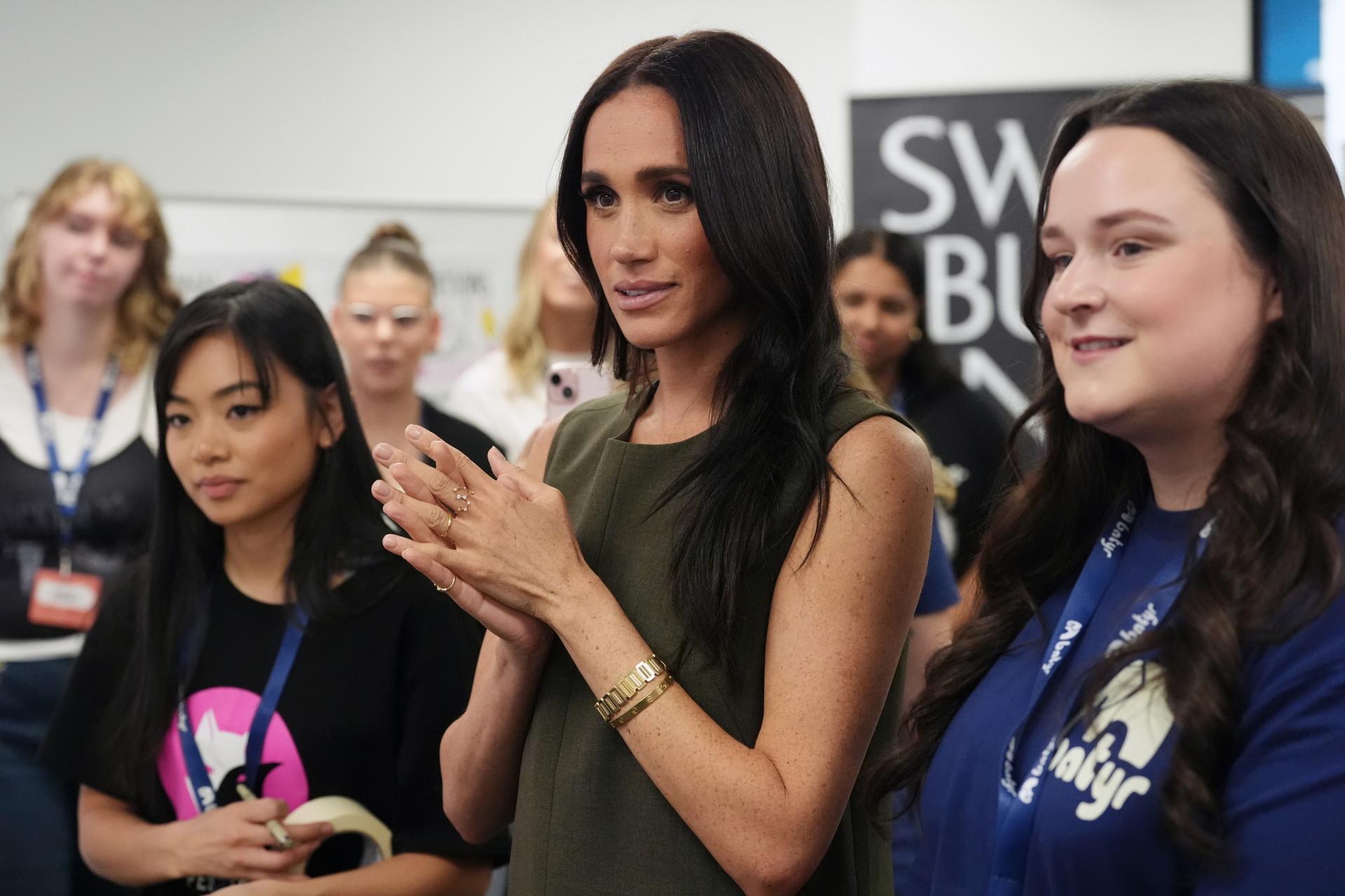 Meghan Markle ra mắt bộ sản phẩm matcha Giữa nguy cơ thua lỗ 130 tỷ đồng - Ảnh 6.