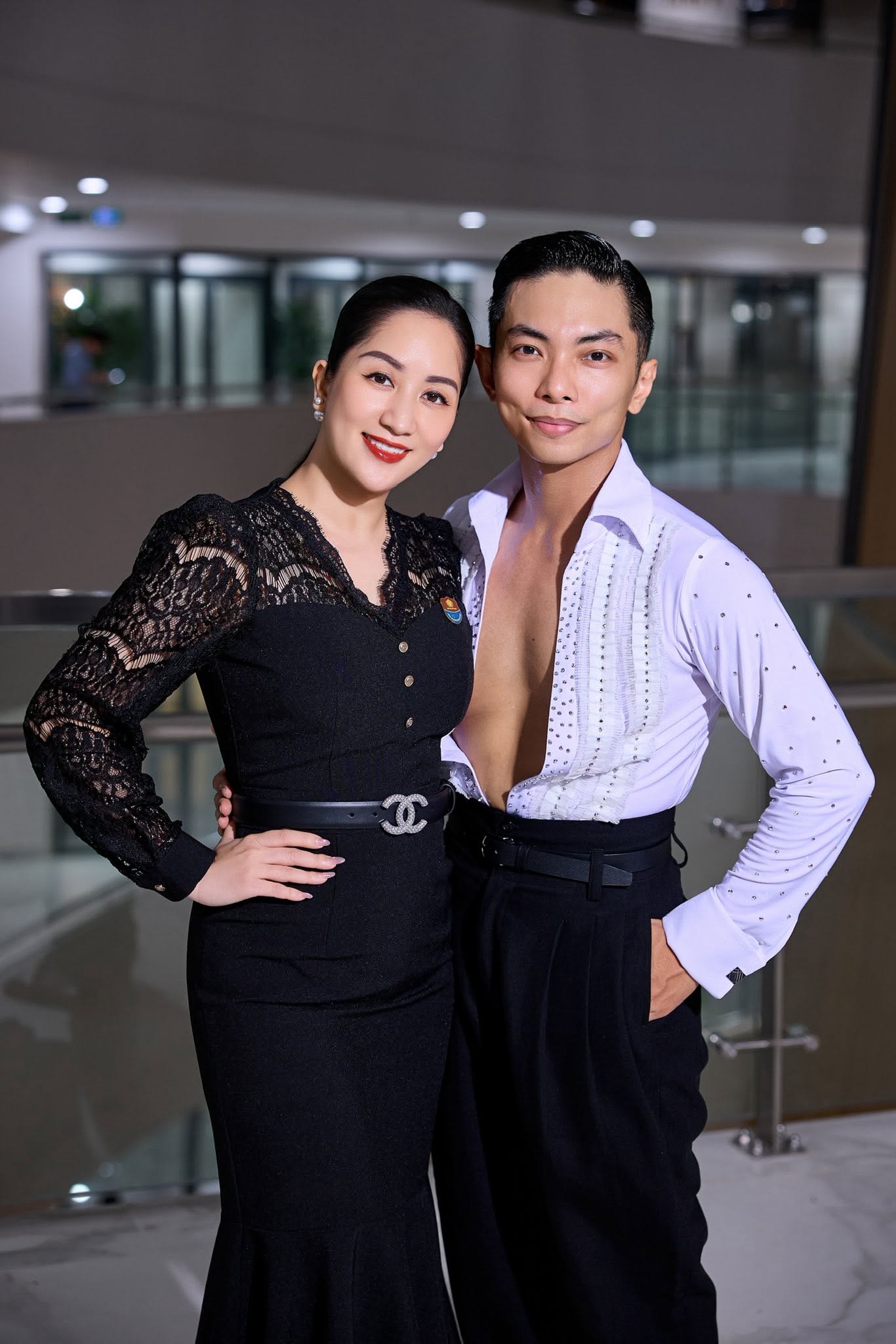 Nữ viện trưởng cảm ơn chồng thiếu gia: 