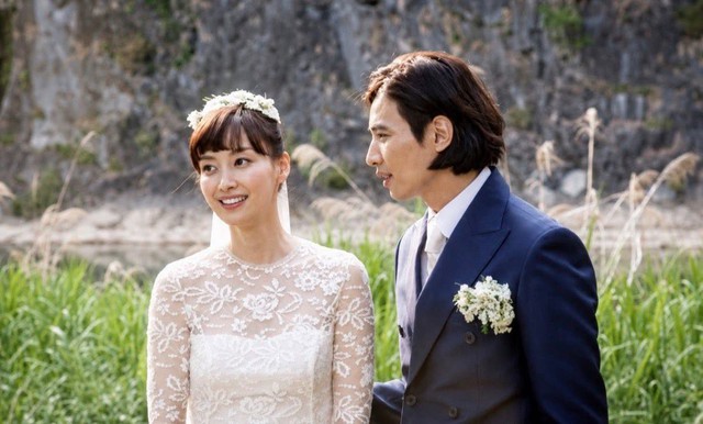 H&ocirc;n nh&acirc;n của Won Bin - Lee Na Young: Cuộc sống k&iacute;n tiếng v&agrave; l&yacute; do mất t&iacute;ch - Ảnh 2.