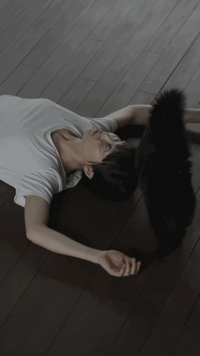 C&ocirc; g&aacute;i 9X sống một m&igrave;nh trong căn nh&agrave; 3 tầng giữa v&ugrave;ng ngoại &ocirc;: Từ bỏ nhiều thứ &ldquo;phải c&oacute;&rdquo;, đổi lại l&agrave; một cuộc sống đủ đầy theo c&aacute;ch ri&ecirc;ng - Ảnh 1.