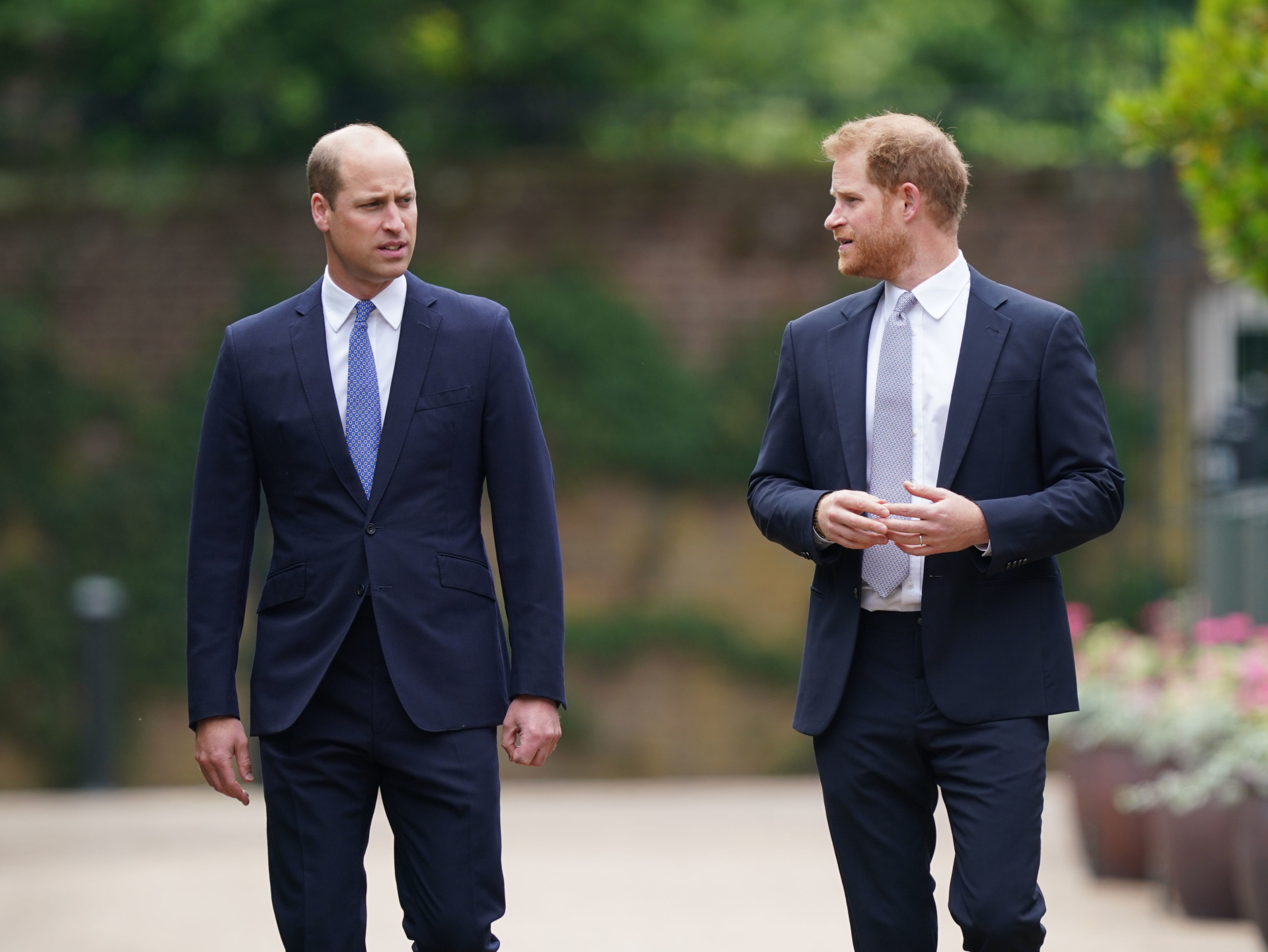 Vương tử Harry về Anh gặp Vua Charles , mối quan hệ với Th&acirc;n vương William vẫn lạnh nhạt - Ảnh 5.