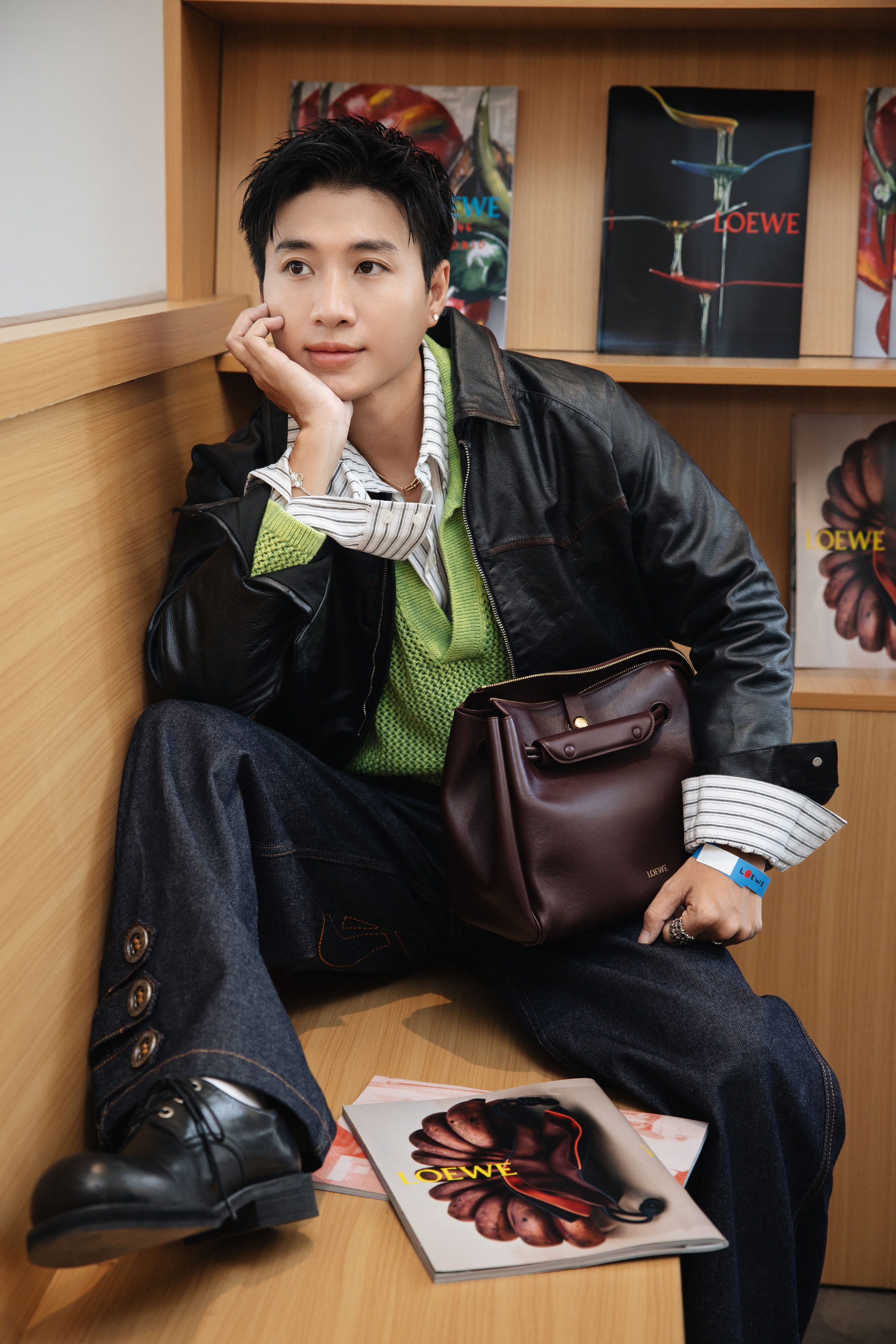 Thảo Nhi L&ecirc;, Kelbin Lei v&agrave; d&agrave;n fashionista c&ugrave;ng check-in kh&ocirc;ng gian đặc biệt mừng 180 năm LOEWE - Ảnh 7.