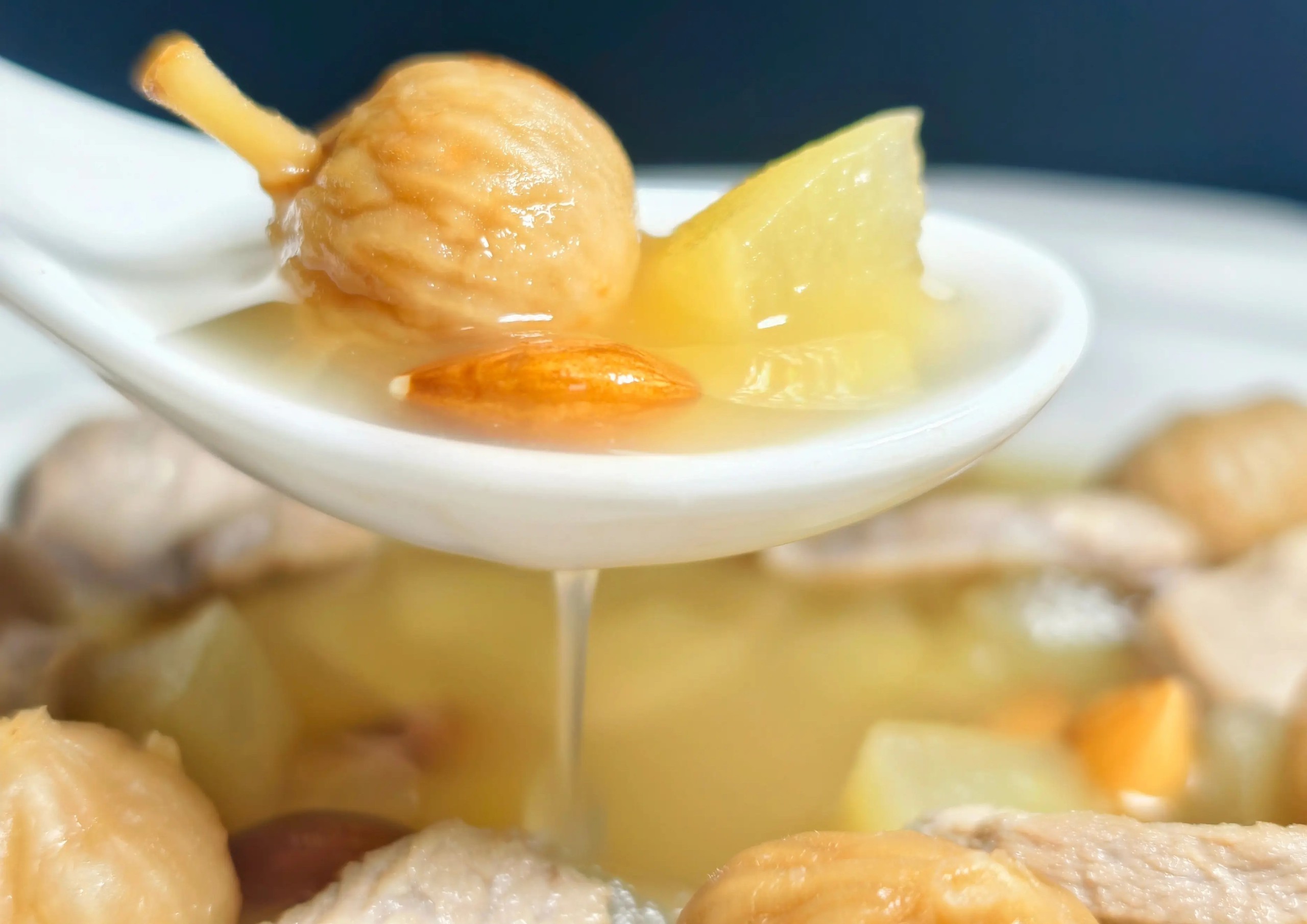 M&oacute;n canh t&aacute;o hạnh nh&acirc;n m&aacute;t lạnh cho ng&agrave;y h&egrave; tươi m&aacute;t , bổ dưỡng v&agrave; ngon miệng - Ảnh 7.