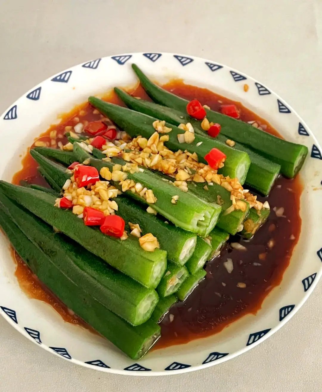 Đậu bắp - kho b&aacute;u thực phẩm m&ugrave;a h&egrave; gi&uacute;p cải thiện sức khỏe v&agrave; tăng cường hệ miễn dịch - Ảnh 1.
