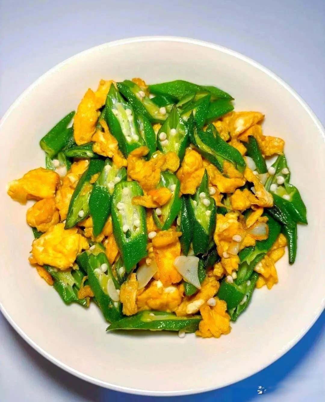 Đậu bắp - kho b&aacute;u thực phẩm m&ugrave;a h&egrave; gi&uacute;p cải thiện sức khỏe v&agrave; tăng cường hệ miễn dịch - Ảnh 2.