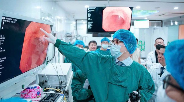 Đ&agrave;n &ocirc;ng Việt uống bia xem World Cup v&agrave; t&aacute;c động đến sức khỏe hệ ti&ecirc;u h&oacute;a - Ảnh 4.