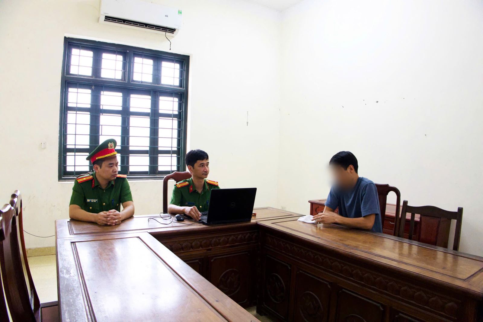 Vụ h&agrave;nh hung người phụ nữ mang thai ở Bắc Ninh: Nguy&ecirc;n nh&acirc;n v&agrave; diễn biến vụ việc - Ảnh 1.