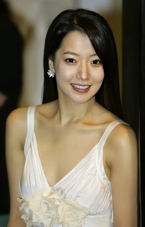 Minh tinh tự nhận m&igrave;nh đẹp hơn Song Hye Kyo: Nhan sắc thật tuổi 50 qua cam cận g&acirc;y ngỡ ng&agrave;ng- Ảnh 7.