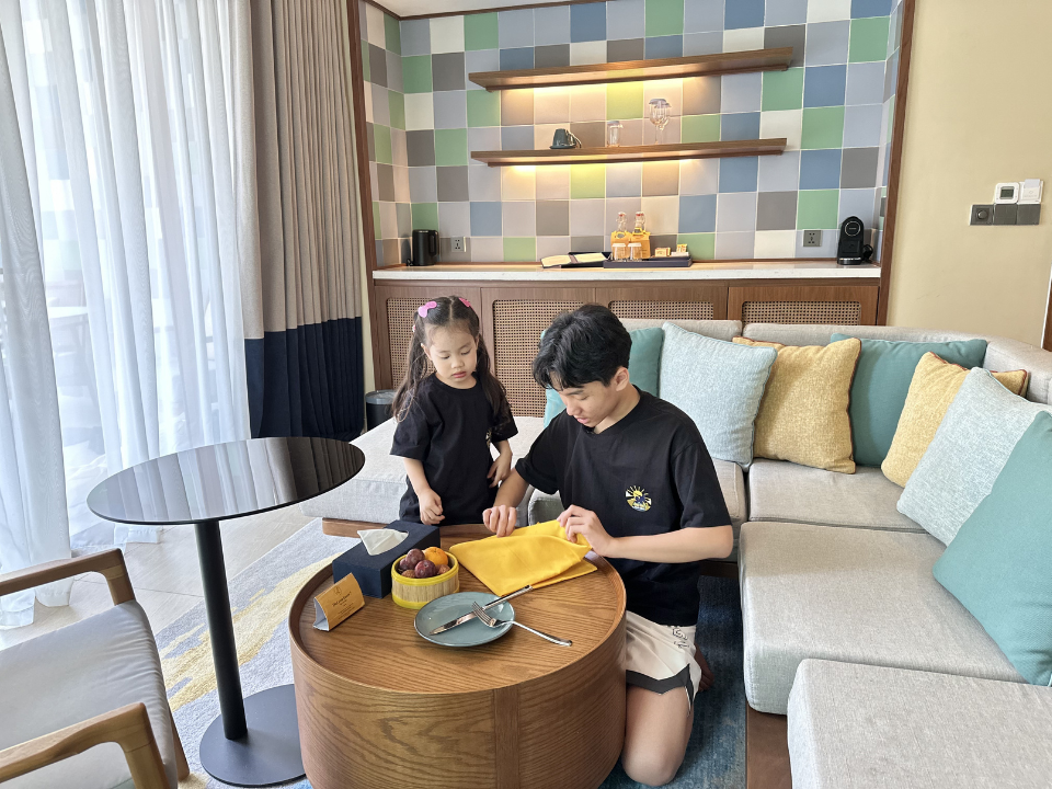 Chặng kết Cha Con Vạn Dặm m&ugrave;a 2 đầy tiếng cười tại voco Quang Binh Resort - Ảnh 3.