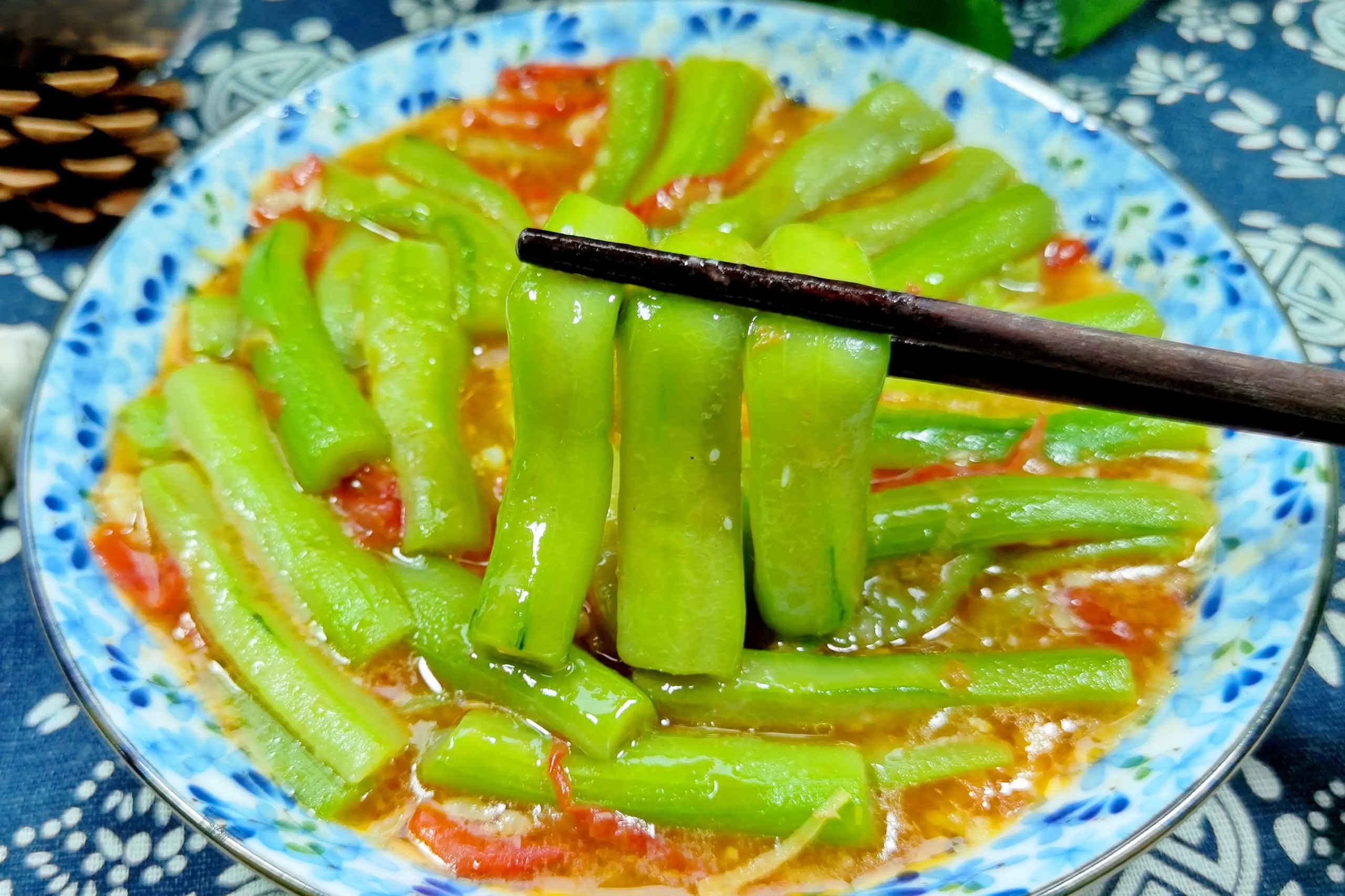 Nhất định phải nấu 3 m&oacute;n ăn giải nhiệt m&ugrave;a h&egrave; rẻ m&agrave; ngon cho bữa cơm gia đ&igrave;nh - Ảnh 3.