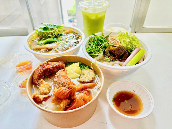 Đi dọc Việt Nam, thưởng thức m&acirc;m b&uacute;n đặc sắc chỉ với v&agrave;i thao t&aacute;c- Ảnh 1.