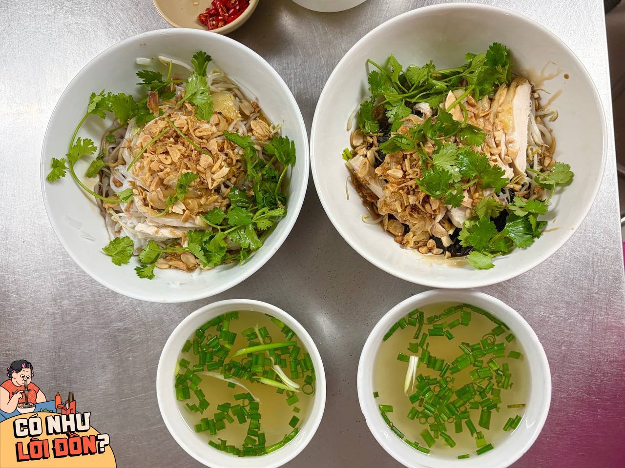 Phở g&agrave; H&agrave;ng H&ograve;m kh&ocirc;ng cần c&uacute;p Michelin vẫn thu h&uacute;t thực kh&aacute;ch đ&ocirc;ng đ&uacute;c mỗi ng&agrave;y - Ảnh 9.