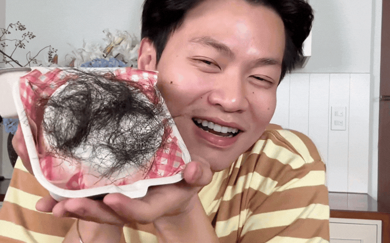 Ninh Anh Bùi mua bánh kem hot MXH về ăn thử nhưng lạ lắm: Cắn một miếng mà ai cũng “rén” - Ảnh 2.