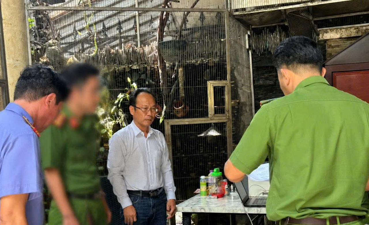 H&agrave;ng triệu sản phẩm nước yến giả bị ni&ecirc;m phong tại Vĩnh Long năm 2026 - Ảnh 4.