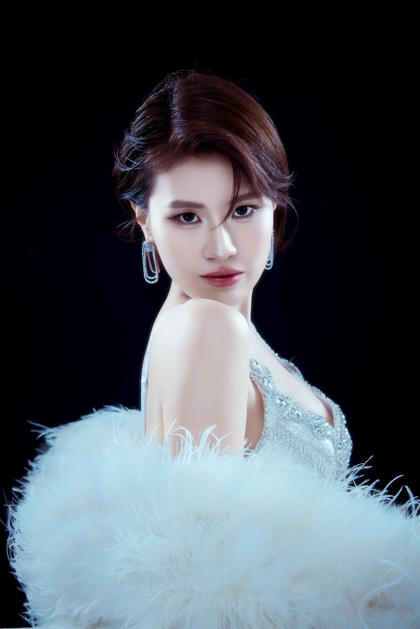 BTC Miss Grand Vietnam ra th&ocirc;ng b&aacute;o n&oacute;ng sau khi Ph&aacute;o r&uacute;t khỏi cuộc thi- Ảnh 1.