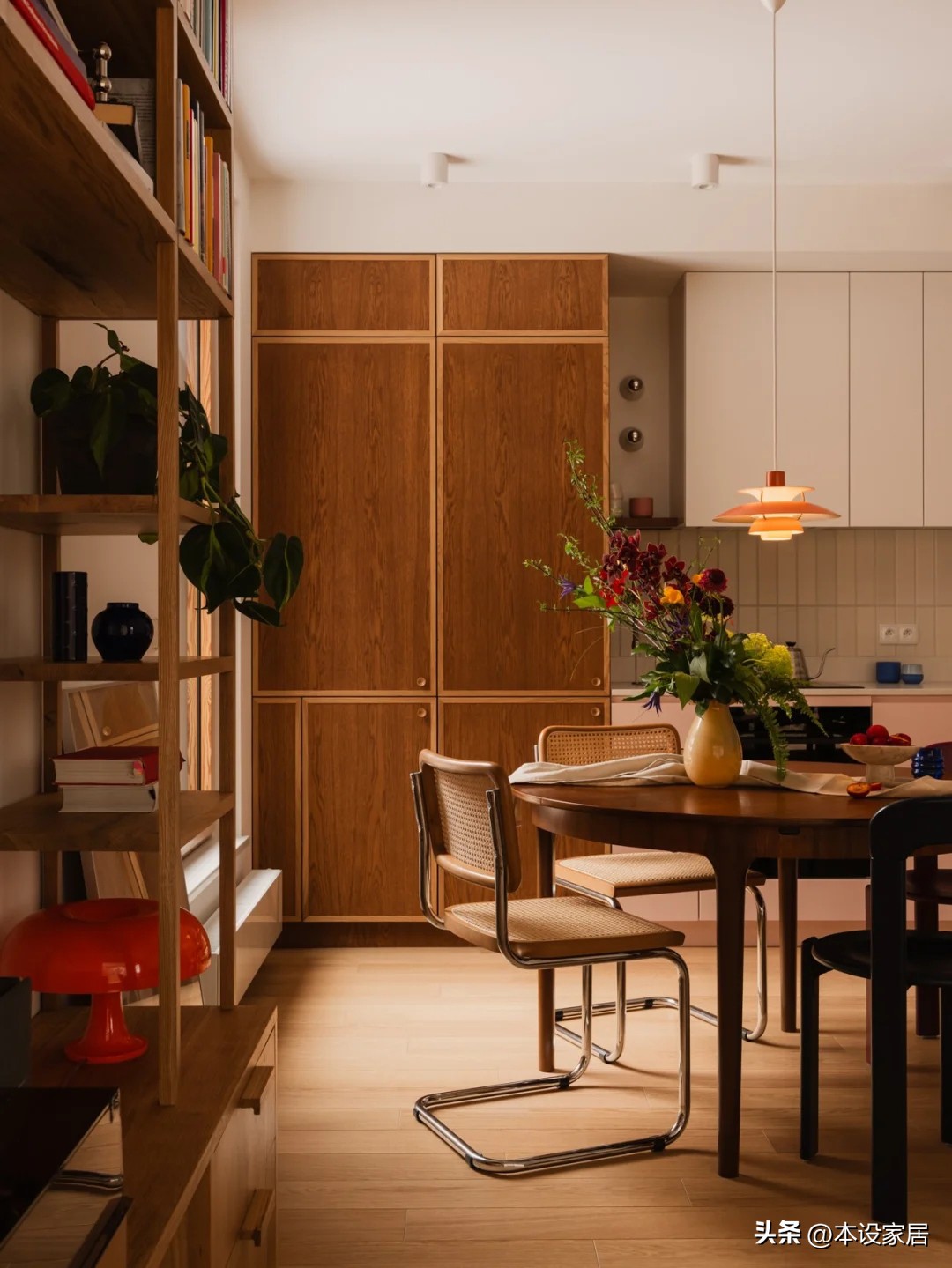 Người phụ nữ 62 tuổi b&aacute;n nh&agrave; ở trung t&acirc;m th&agrave;nh phố, chuyển về căn hộ 56m&sup2; sau nghỉ hưu: Kh&ocirc;ng rộng nhưng mỗi g&oacute;c đều khiến nhiều người muốn sống chậm lại- Ảnh 8.