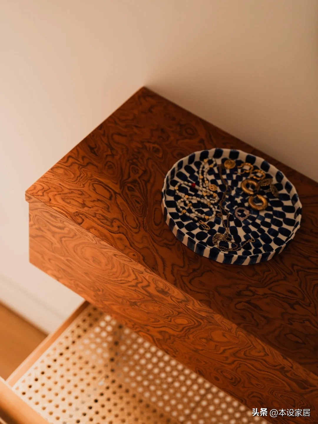 Người phụ nữ 62 tuổi b&aacute;n nh&agrave; ở trung t&acirc;m th&agrave;nh phố, chuyển về căn hộ 56m&sup2; sau nghỉ hưu: Kh&ocirc;ng rộng nhưng mỗi g&oacute;c đều khiến nhiều người muốn sống chậm lại- Ảnh 10.