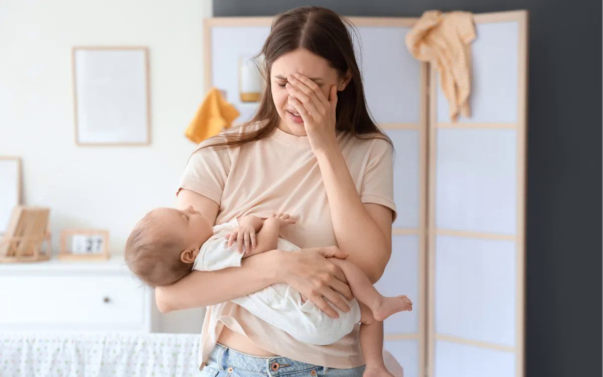 Trầm cảm sau sinh v&agrave; sự hồi phục: Kh&aacute;m ph&aacute; h&agrave;nh tr&igrave;nh lấy lại c&acirc;n bằng cảm x&uacute;c - Ảnh 1.