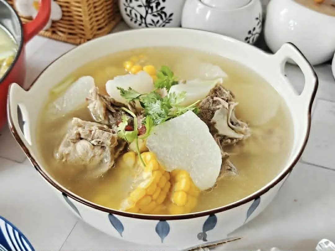 Bữa cơm tối mẹ t&ocirc;i nấu cực ngon miệng gi&uacute;p gia đ&igrave;nh lấy lại khẩu vị khi trời n&oacute;ng - Ảnh 2.