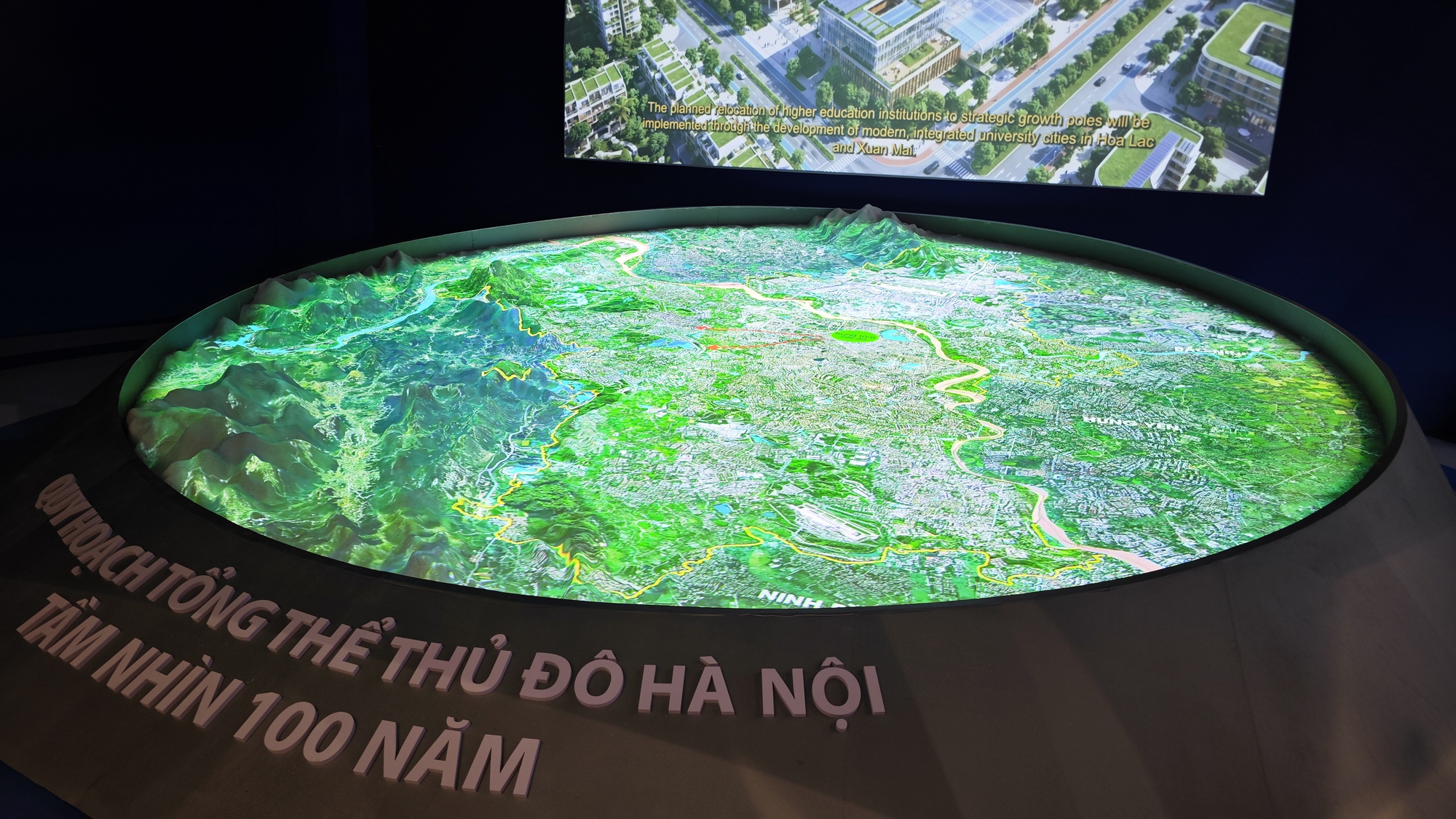 H&agrave; Nội c&ocirc;ng bố quy hoạch tổng thể tầm nh&igrave;n 100 năm v&agrave; x&uacute;c tiến đầu tư năm 2026 - Ảnh 2.