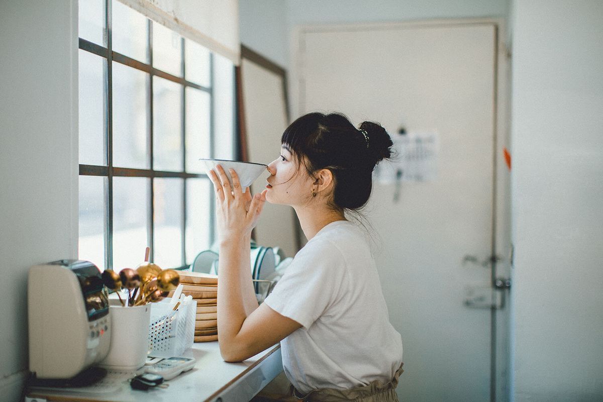 8 dấu hiệu bạn đang hiểu sai về lối sống tối giản: C&agrave;ng cố sống 