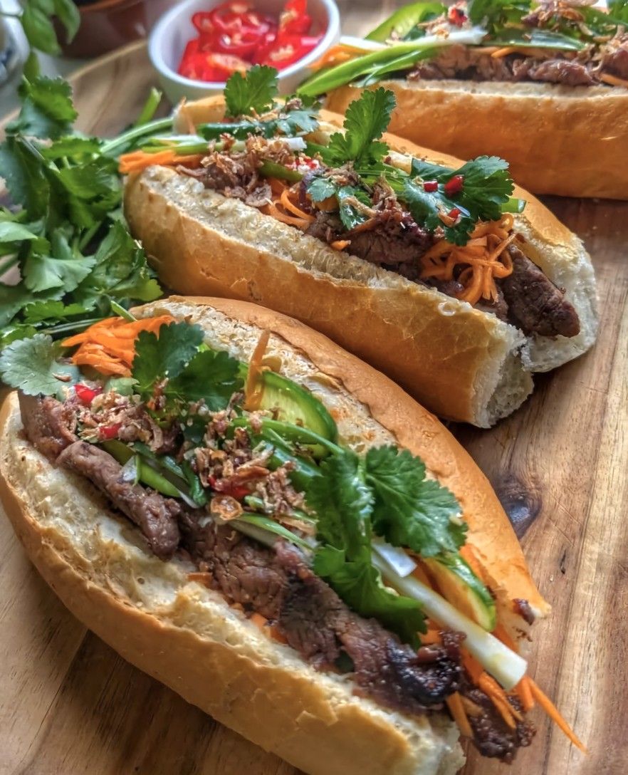 B&aacute;nh m&igrave; Việt Nam: Tại sao Michelin vẫn bỏ qu&ecirc;n m&oacute;n ăn nổi tiếng n&agrave;y năm 2026? - Ảnh 5.