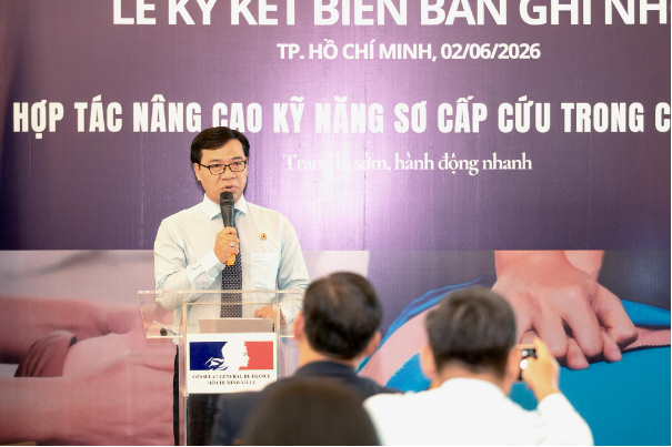 Long Ch&acirc;u n&acirc;ng cao vai tr&ograve; hơn 22.000 dược sĩ cộng đồng trong hỗ trợ sơ cấp cứu cho người d&acirc;n - Ảnh 4.