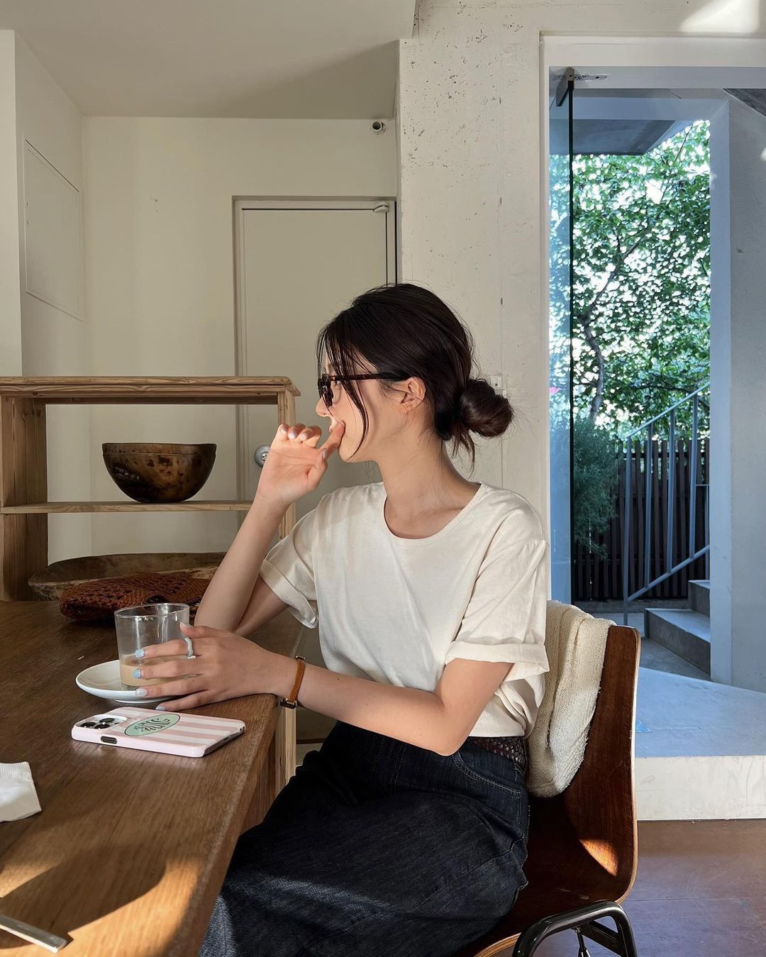 Khi n&agrave;o n&ecirc;n gửi tiết kiệm?- Ảnh 1.