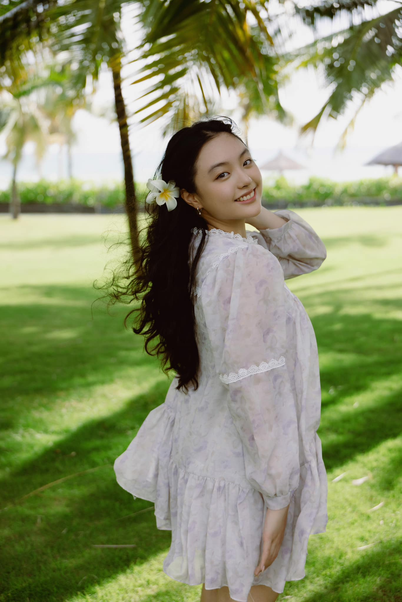 Con g&aacute;i Thu&yacute; Hạnh - Minh Khang lột x&aacute;c sau 12 năm: 