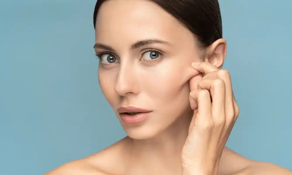 Ngủ đủ giấc vẫn mệt mỏi, gi&agrave; nua: B&aacute;c sĩ cảnh b&aacute;o "ăn loại thực phẩm n&agrave;y c&oacute; thể g&acirc;y ra t&igrave;nh trạng m&aacute; h&oacute;p v&agrave; da chảy xệ"- Ảnh 4.