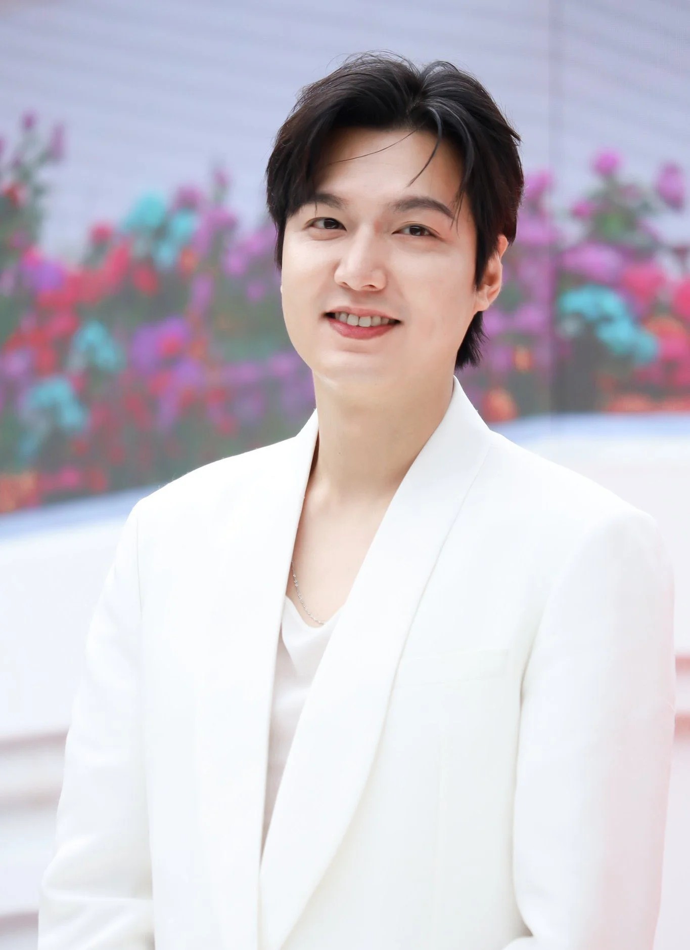 Lee Min Ho đ&atilde; gầy, lấy lại vẻ đẹp nam thần? - Ảnh 4.