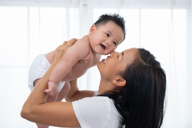 T&igrave;nh trạng thiếu vitamin A-D-E-K ở trẻ nhỏ: V&igrave; sao mẹ cần quan t&acirc;m từ sớm? - Ảnh 1.