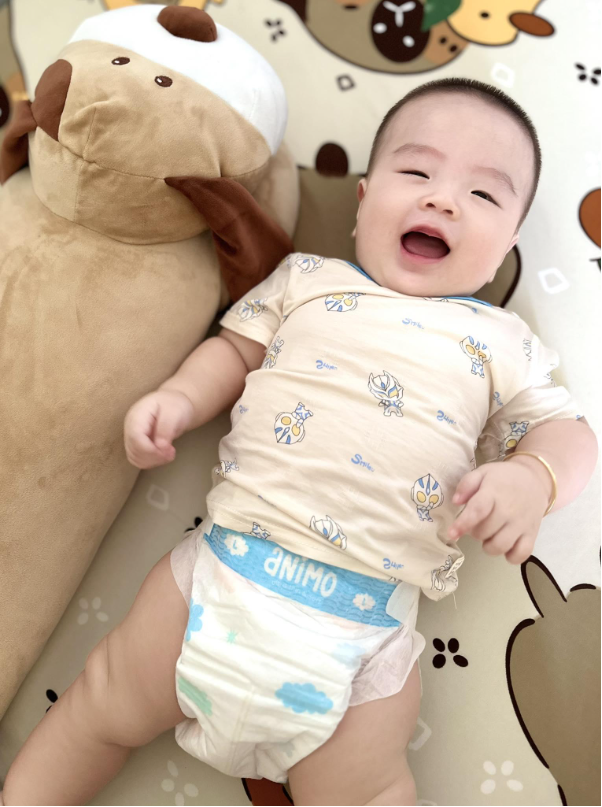 M&agrave;ng đ&aacute;y tho&aacute;ng kh&iacute; trong t&atilde; bỉm: C&ocirc;ng nghệ n&agrave;o thực sự gi&uacute;p da b&eacute; kh&ocirc;ng bị hầm b&iacute;? - Ảnh 3.