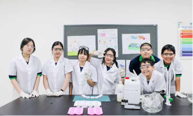 Kh&ocirc;ng chỉ hỏi Học g&igrave;, Genesis bắt đầu từ c&acirc;u hỏi: Ba năm nữa con sẽ trở th&agrave;nh ai? - Ảnh 4.