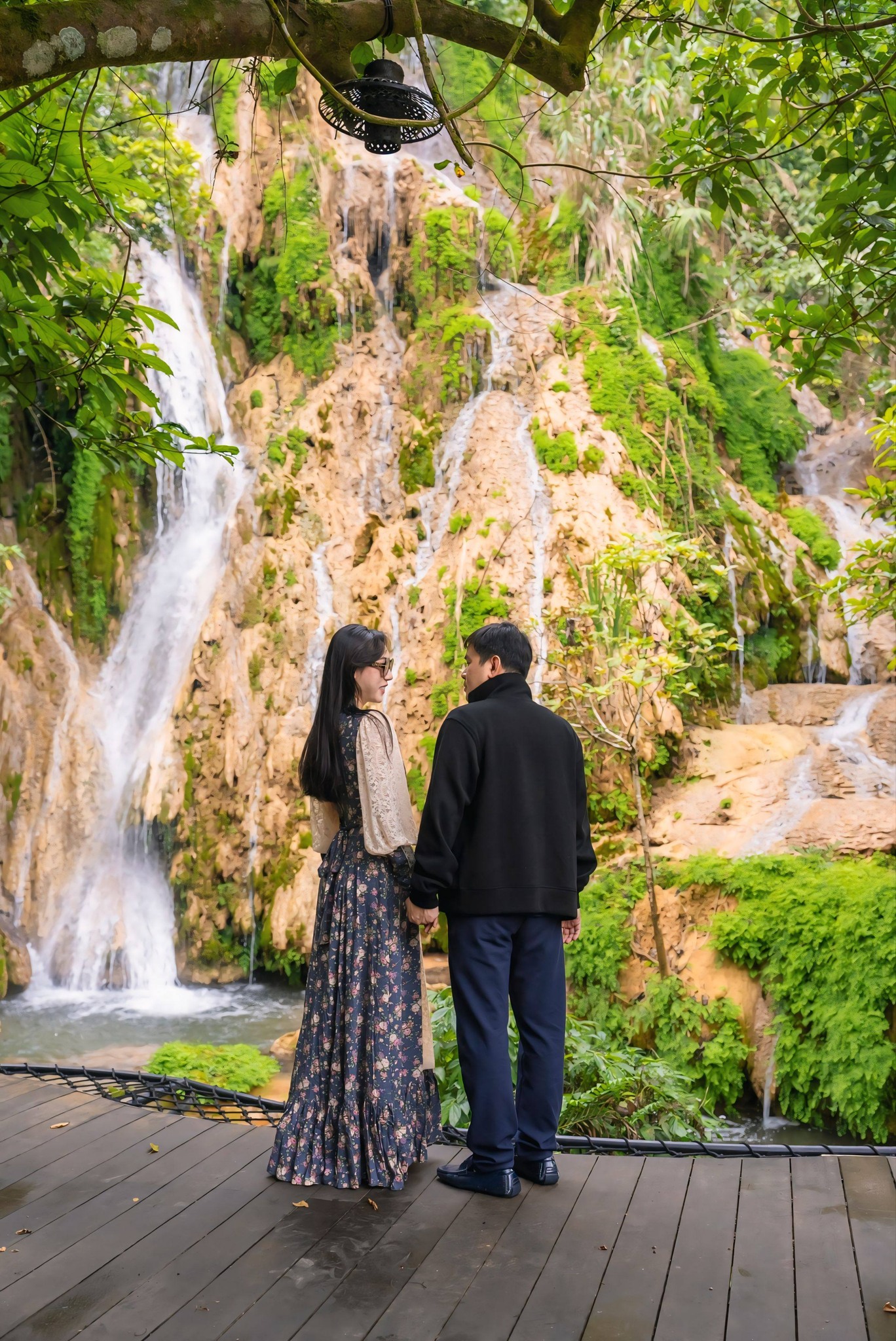 Được chồng y&ecirc;u chiều suốt 16 năm h&ocirc;n nh&acirc;n, ph&uacute; b&agrave; Long Bi&ecirc;n tiết lộ ti&ecirc;u ch&iacute; chọn chồng: C&oacute; một điều rất kh&oacute; giả tạo- Ảnh 7.