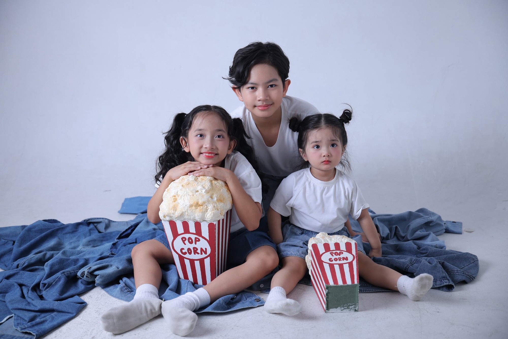 Kh&aacute;nh Thi v&agrave; Phan Hiển chia sẻ mối quan hệ bằng mặt kh&ocirc;ng bằng l&ograve;ng của c&aacute;c con trong gia đ&igrave;nh - Ảnh 3.