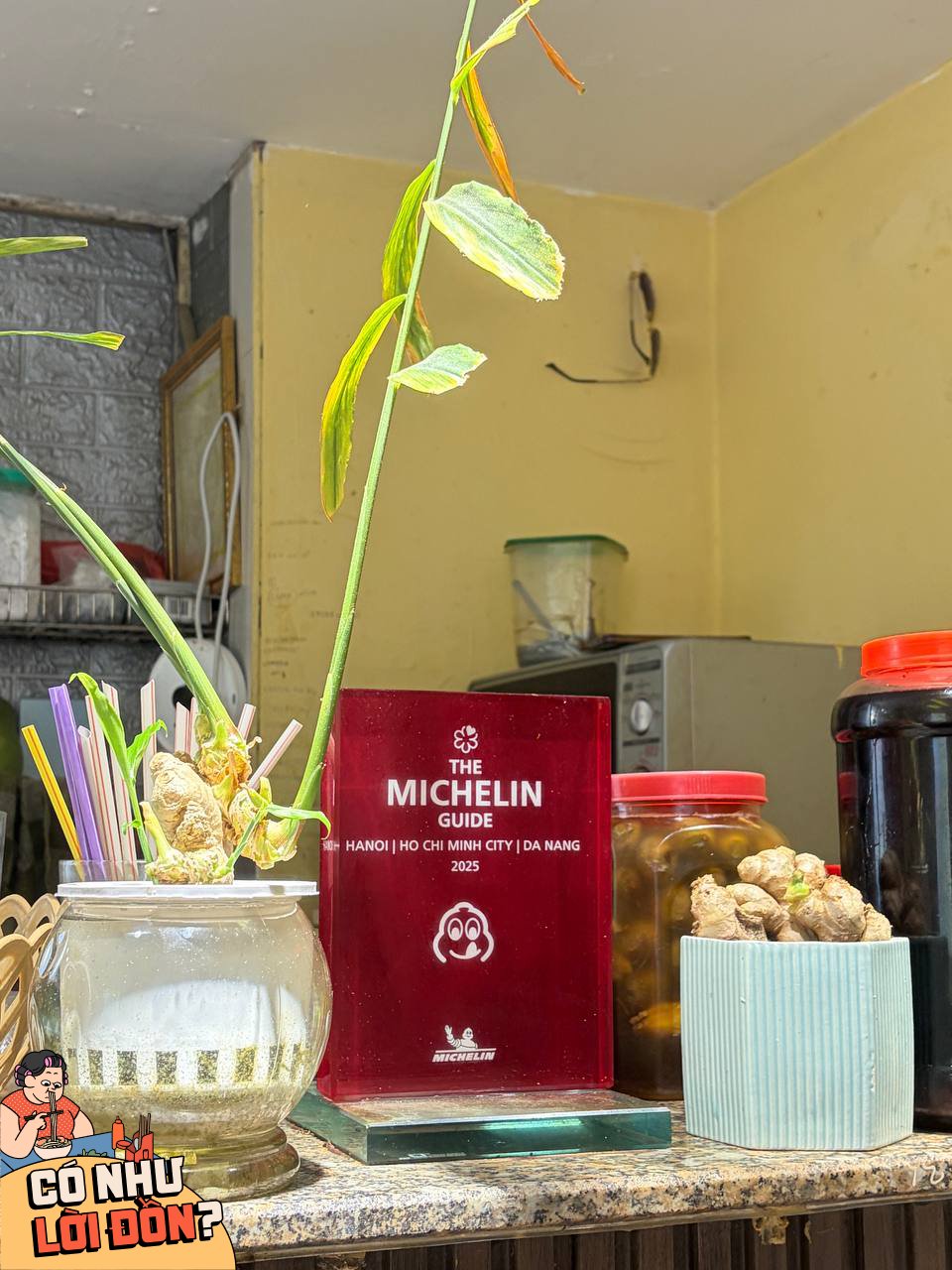 Miến lươn Ch&acirc;n Cầm 40 năm: Địa chỉ Bib Gourmand Michelin 2025 tại H&agrave; Nội - Ảnh 5.