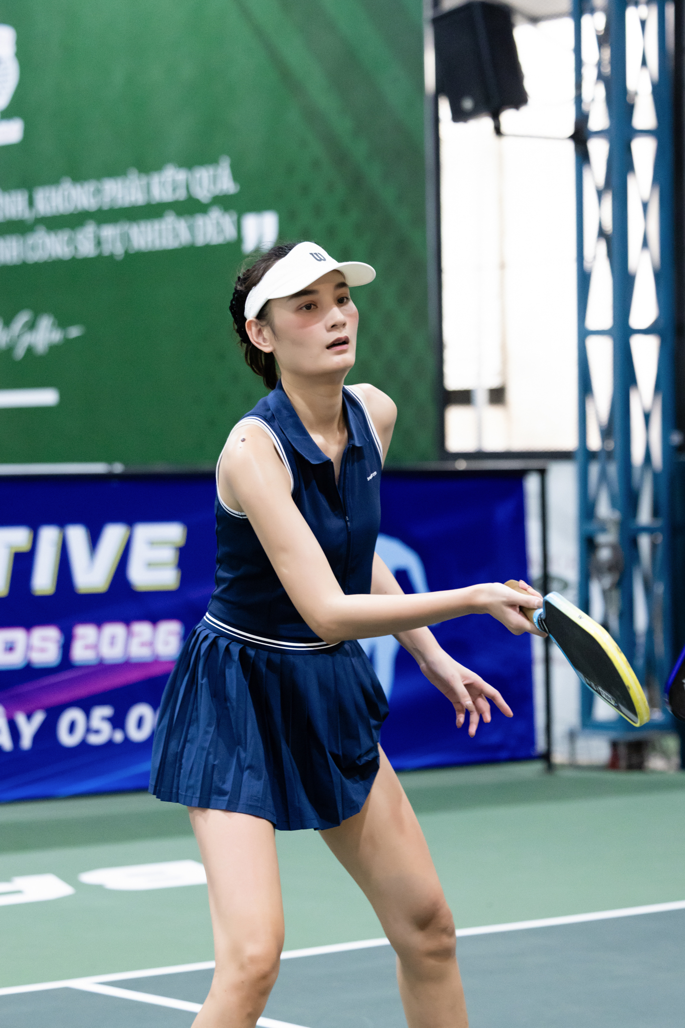 Hương Giang tất bật sau khi về nước, ra s&acirc;n đấu pickleball c&ugrave;ng Minh Hằng, Bảo Thy  - Ảnh 5.