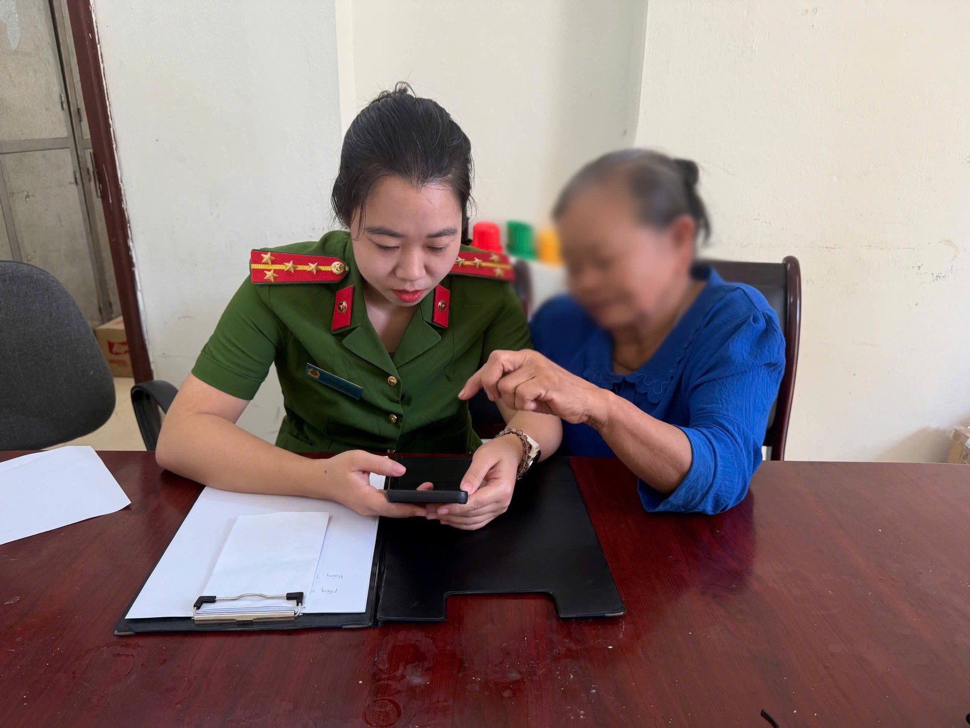 Cảnh giác với lừa đảo qua mạng xã hội: Người phụ nữ không chuyển 20 triệu đồng - Ảnh 1. Cảnh giác với lừa đảo qua mạng xã hội: Người phụ nữ không chuyển 20 triệu đồng - Ảnh 1.